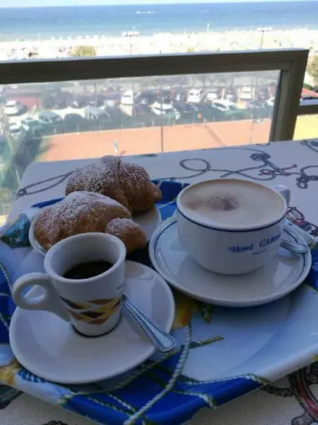 Hotel Camay Fogliano Marina 2*,